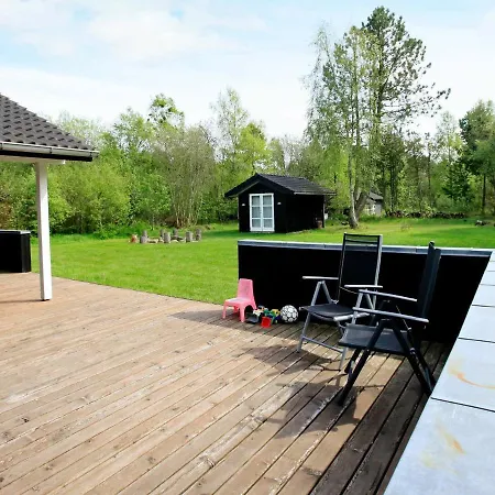 8 Person In Lb K 3* Ålbæk